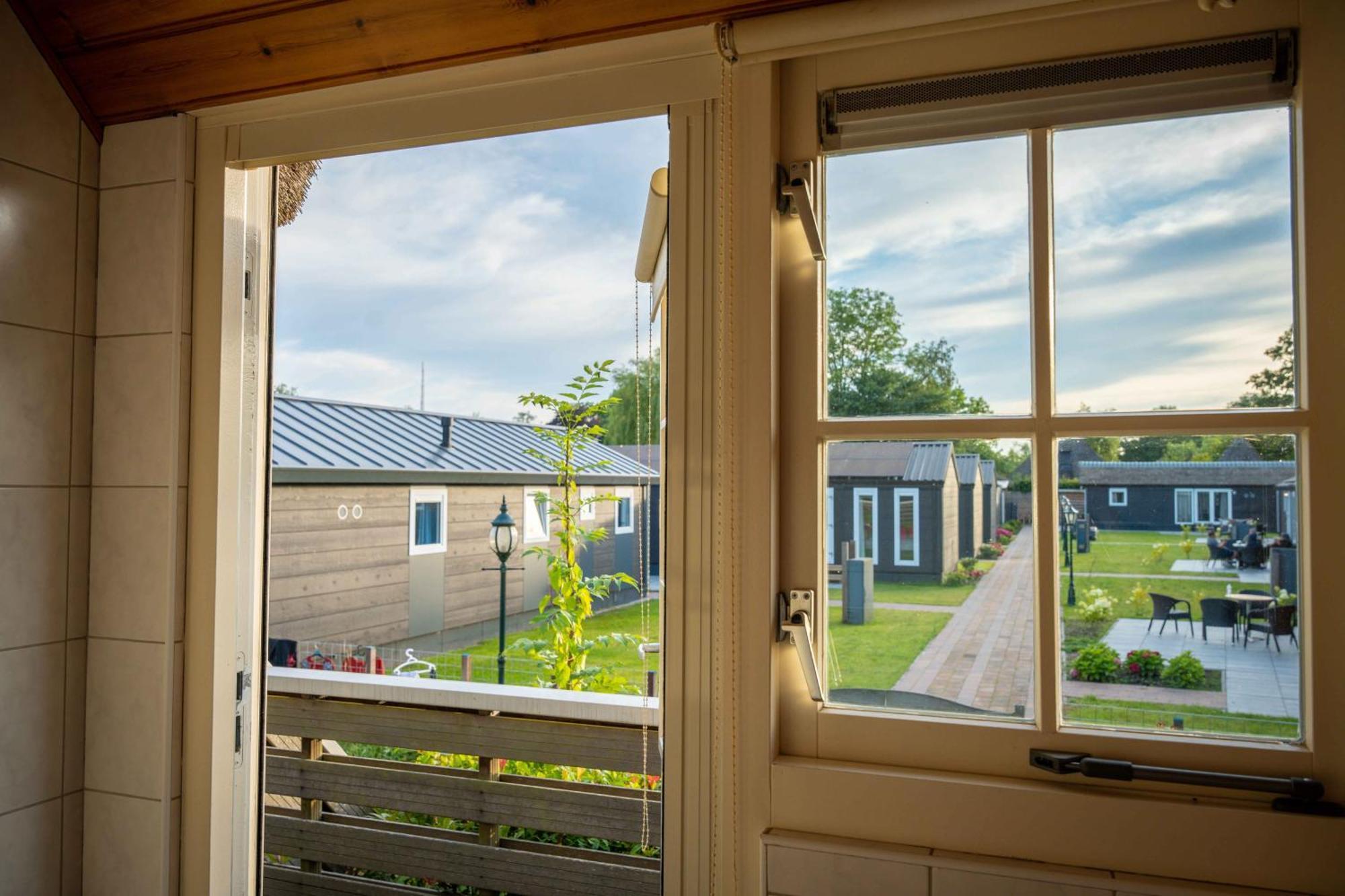 Waterpark Giethoorn Apartment Ngoại thất bức ảnh
